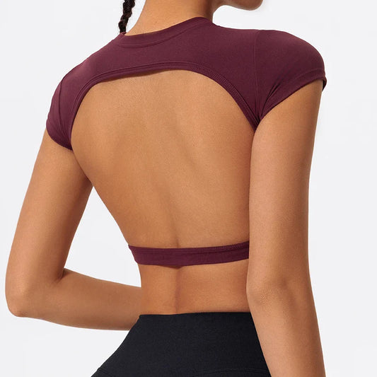 Cropped Fitness with Open Back and Short Sleeves – Fixed Straps and Bold Style