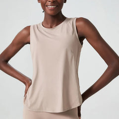 Fitness Tank Top with Round Neck and Straight Cut