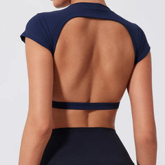 Cropped Fitness with Open Back and Short Sleeves – Fixed Straps and Bold Style
