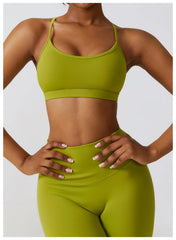 Fitness Set with Cut-Out Top and High-Waisted Leggings